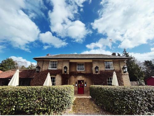 Letheringsett Hotel | The King's Head