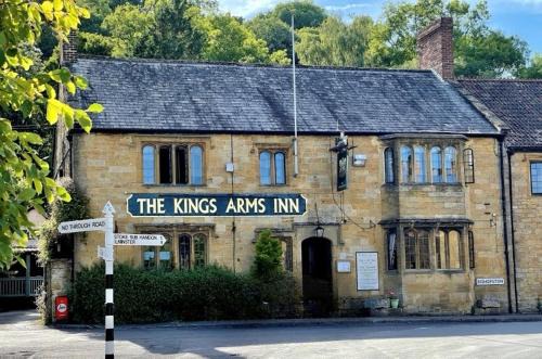 Montacute Hotel | The Kings Arms Inn