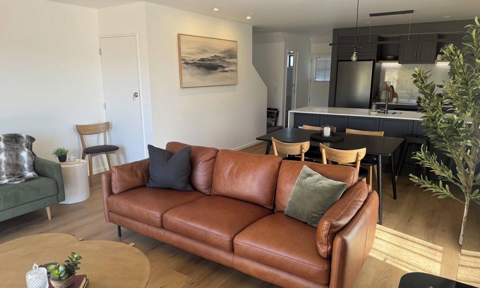 Blenheim House | The Kings Domain - Luxurious townhouse in the CBD