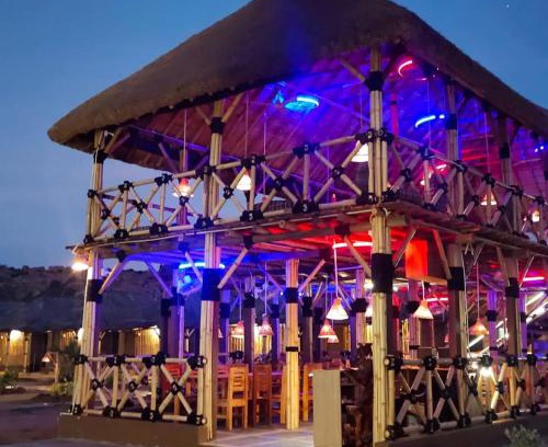 Kamalapur House | The kings on the Rocks