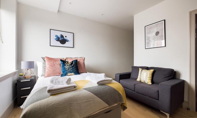 Grove Apartment | The Kingston Upon Thames Studios