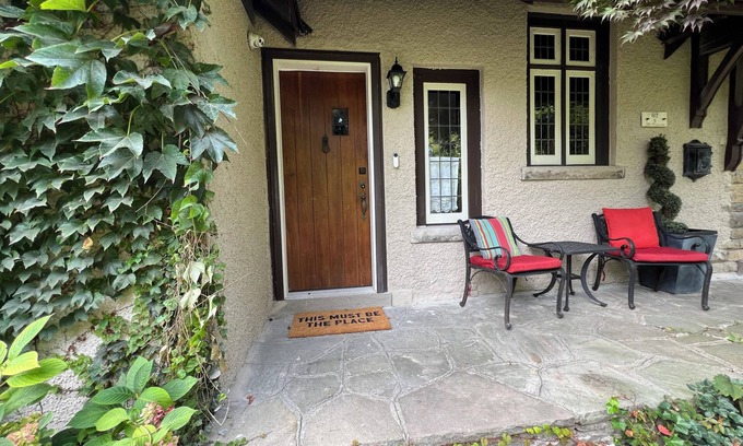 The Kingsway House | The Kingsway Retreat