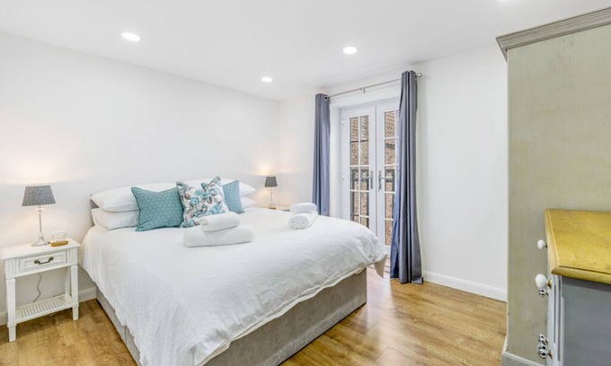 Boston Apartment | The Kip Suite at The Rooftops