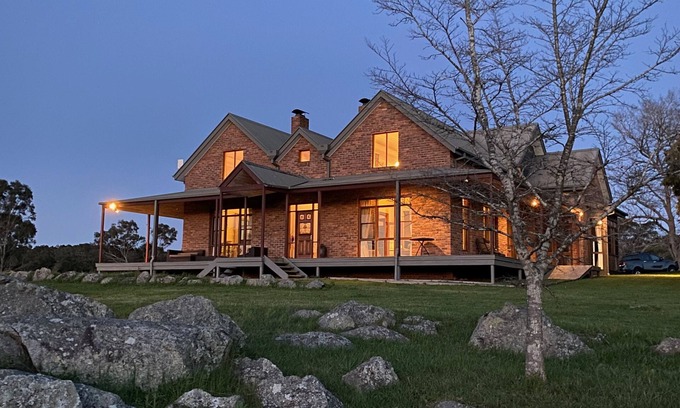 Moruya House | The Knoll - Country House