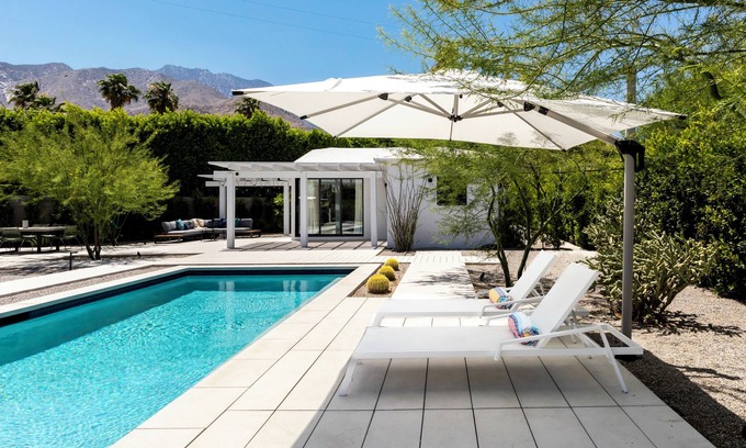 Little Tuscany House | The Knot is a charming Palm Springs property located conveniently in PS north