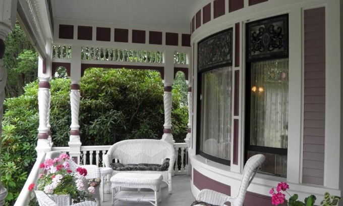 North Berwick Bed & Breakfast | The Lady Mary Inn