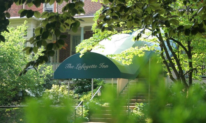 Easton Bed & Breakfast | The Lafayette Inn