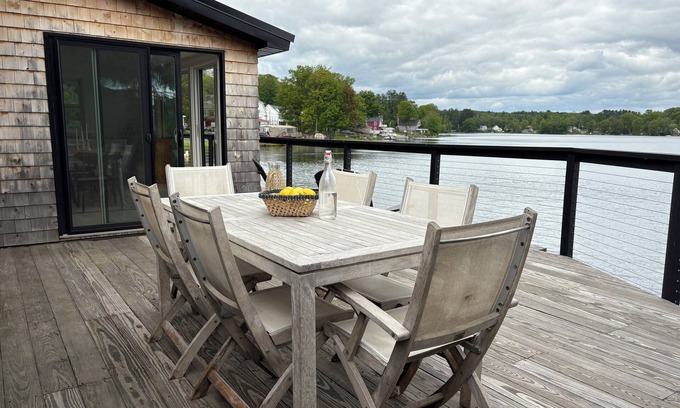 Lake Huntington House | The Lake House With Kayaks and Bikes on the waterfront