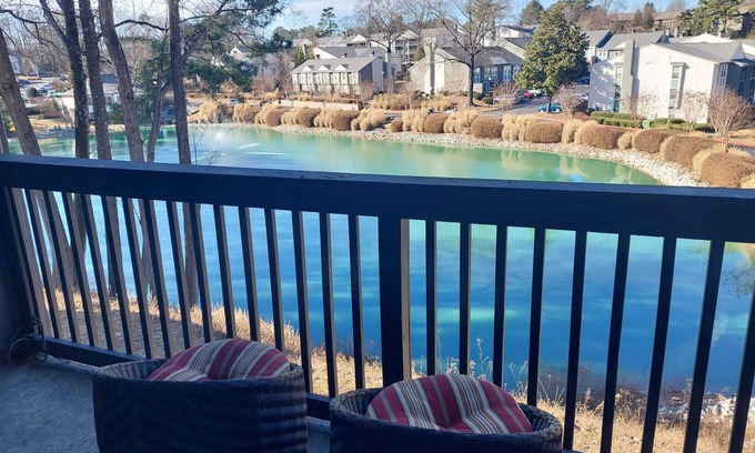 Smyrna Apartment | The Lake view by the Truist Park