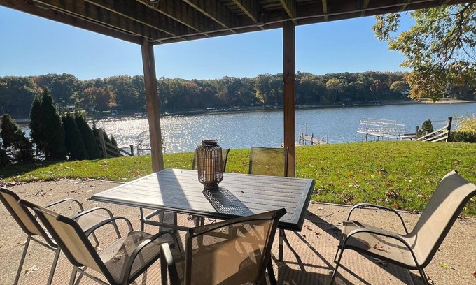 Saugatuck House | The Lakefront ReTreat w/Hot Tub, kayaks, & beach
