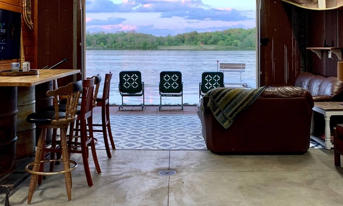 Campbellsport House | The Lakehouse on Long Lake