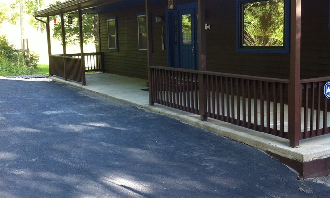 Elkins House | The landing on the shaver's fork