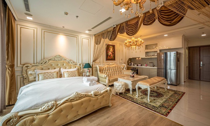 Hang Xanh Apartment | The Landmark 81 - Luxury One Bedroom Apartment