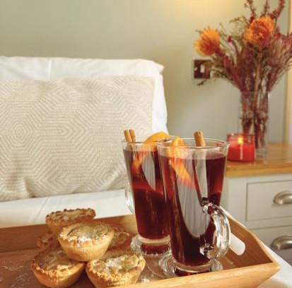 Bourton Bed & Breakfast | The Lansdowne Boutique Rooms with Breakfast - Adults Only