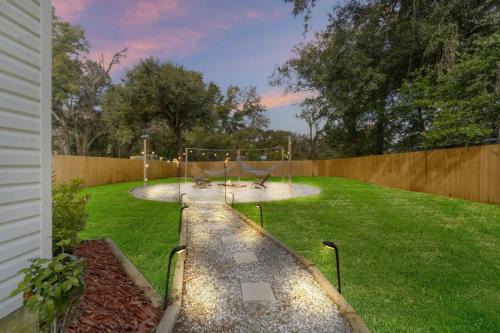 Northeast Pensacola House | The Lantana Leisure - A Lavish Central Vibe