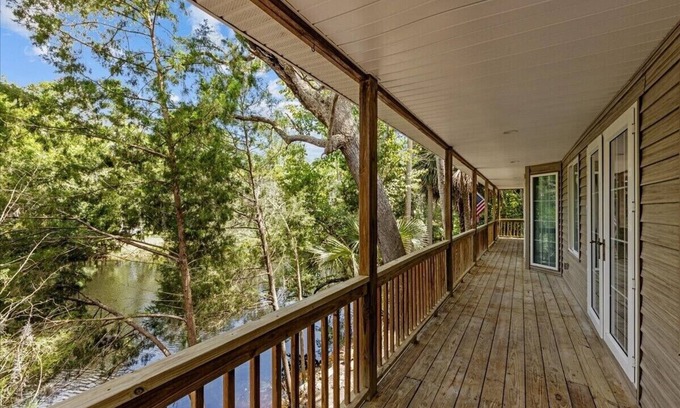 Steinhatchee House | The Last Resort - Steinhatchee, Waterfront home sleeps 18+