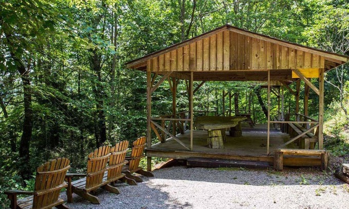 Old Fort House | The Lazy Moose | Long-range Mountain Views, Game Room
