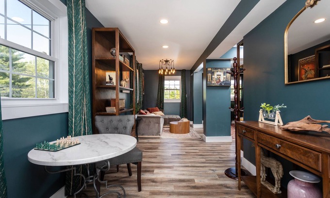 Luray Hotel | The Legacy Inn
