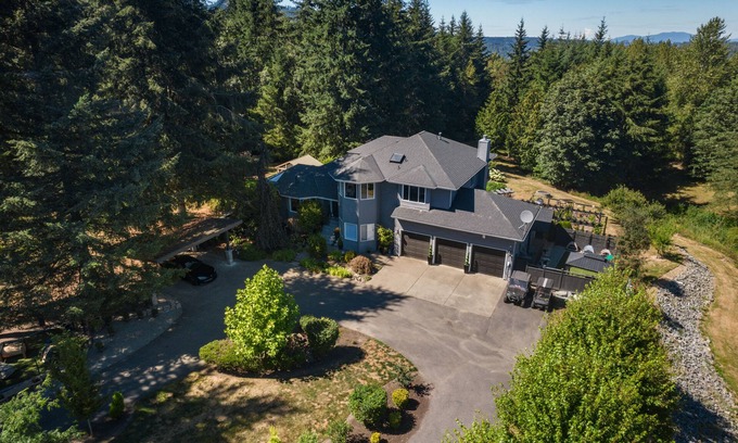 Mount Vernon House | The Lemelson Forest Estate