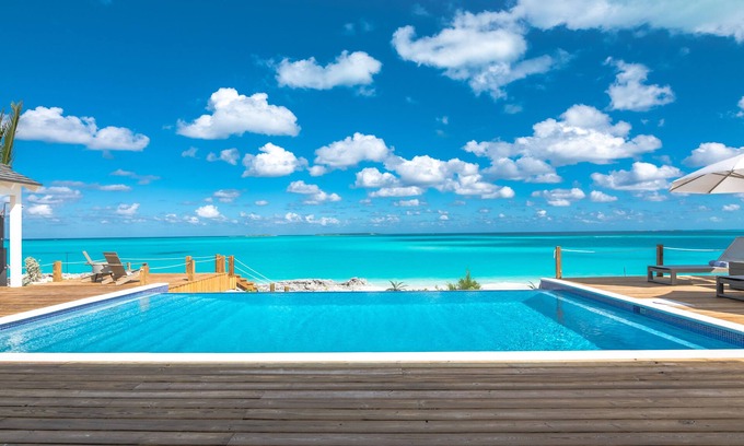 Tar Bay Villa | The Lemon Tree House - 5 Bedroom, 6 Bath Oceanfront Villa on Beautiful Tar Bay!