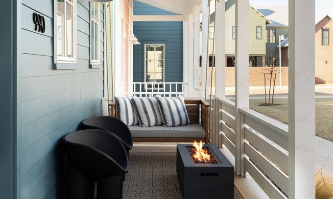 Central Oklahoma City House | The Letty- a Stylish 2BD in Walkable Wheeler District. Sleeps 7. Heart of OKC