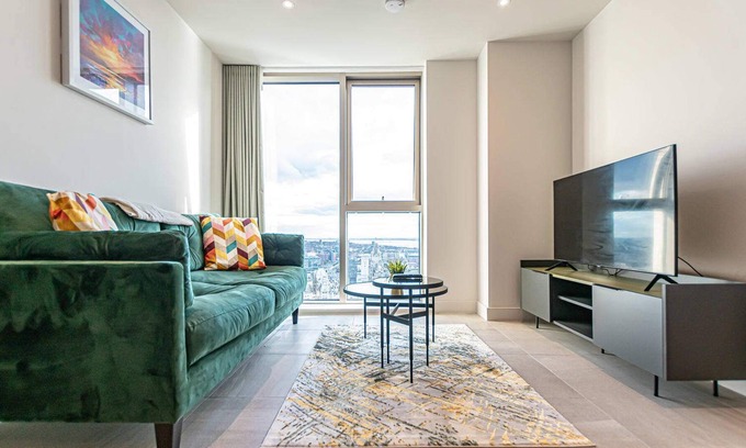 The Docks Apartment | The Lexington XXI | 1BDR | Netflix