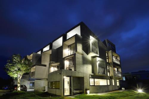 Daguang House | The Light