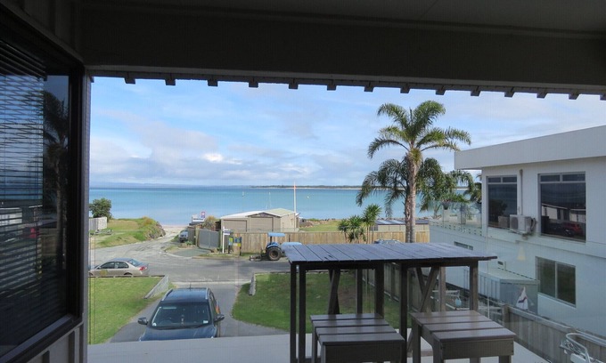 Rangiputa House | THE LIGHTHOUSE