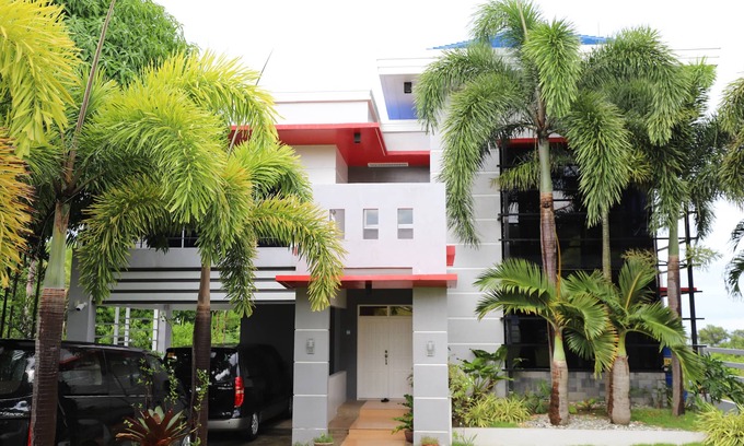 Puerto Galera Villa | The Lighthouse is private and exclusive villa. 270 degress sea view.