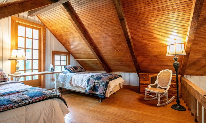 Rolling Wood House | The Lil' Sipp, Discounted rate for LSU game day!