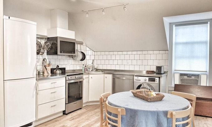 Meredith Apartment | The Lilly Pad. Downtown Meredith, peek-a-boo views of Lake Winnipesaukee!