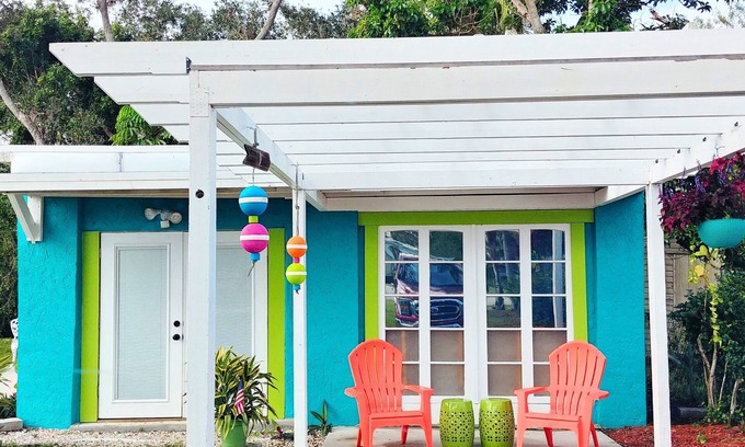 Taylor Creek Cottage | The Lily Pad 1/1 ,Cottage, NEW! Minutes from Lake O