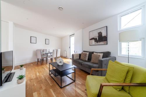 Limehouse Apartment | The Limehouse Collection