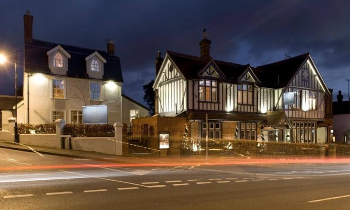 Stansted House | The Linden Stansted