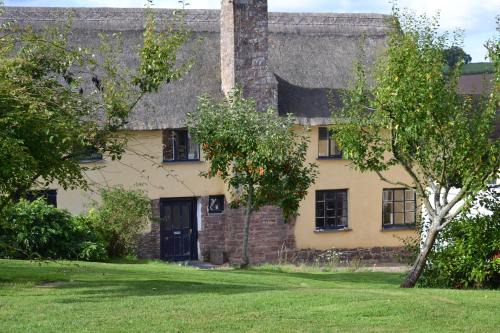 Crediton House | The Linhay