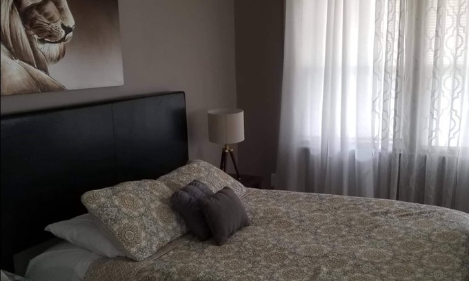 Near Eastside Apartment | ❤The Lion King Suite in Downtown Indianapolis❤
