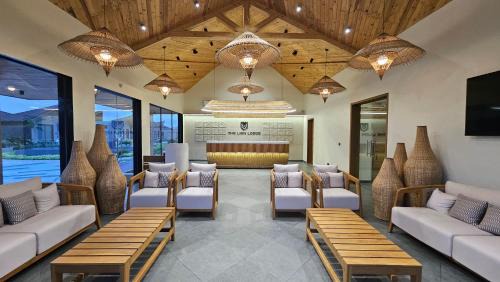 Dhari Resort | The Lion Lodge