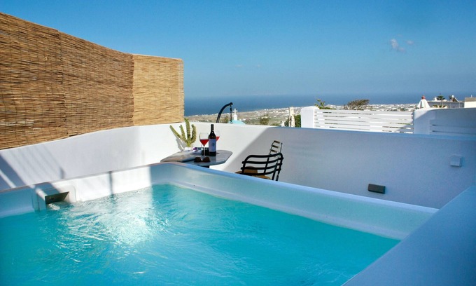 Fira Villa | The Lithos Villa | The Perfect retreat to enjoy the immense beauty of Santorini