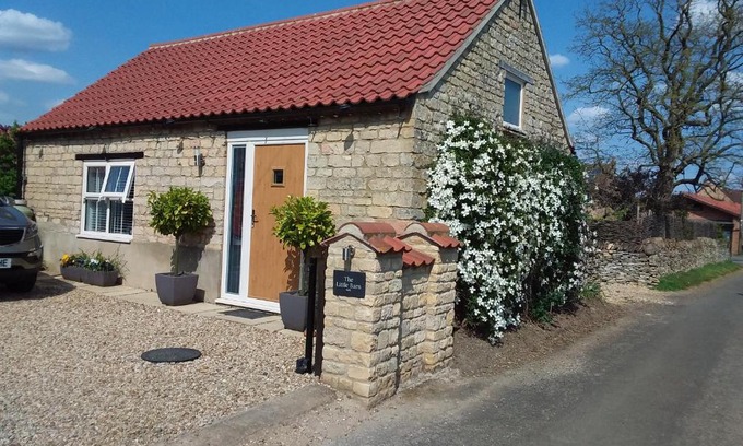 Stamford Apartment | The Little Barn