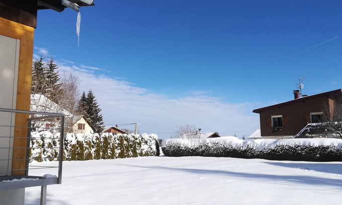 Les Rousses Ski Chalet | The little chalet at Papi-Mamie
