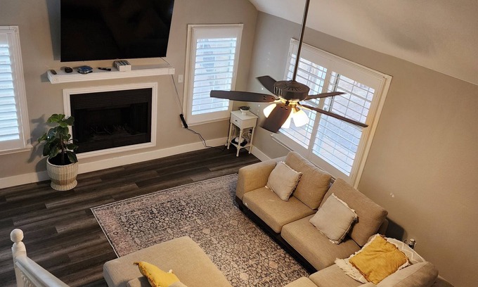 West Tawakoni Cottage | The little Cottage at the Lake