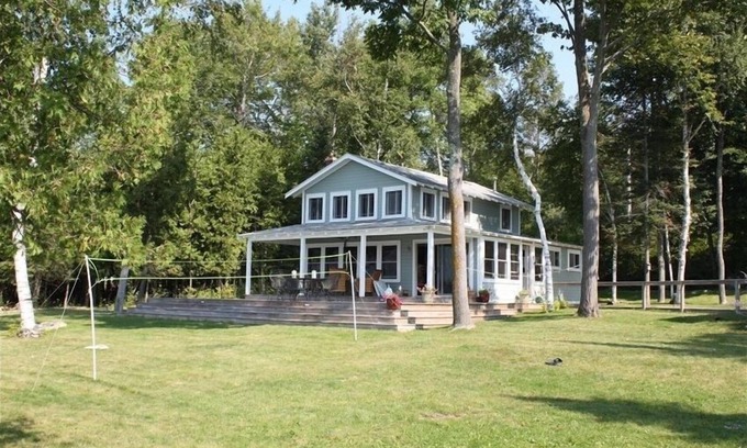 Alden Cottage | The Little House on Torch Lake with optional Carriage House