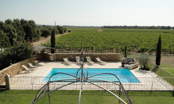 Grillon House | THE LITTLE PROVENÇAL MAS