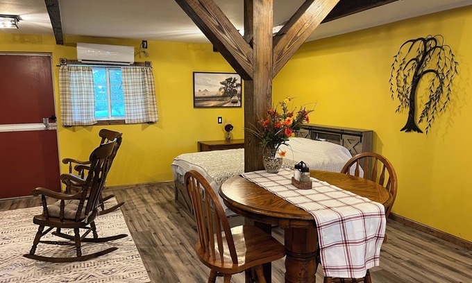 Cedar Falls House | The Little Red Barn