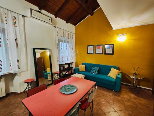 Codevilla Apartment | The Little Sunshine