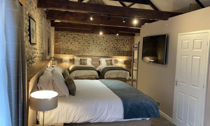 Sheringham Hotel | The Lobster