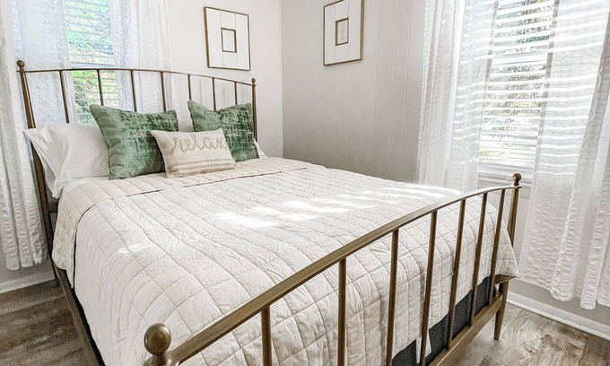 Nags Head House | ★ "The location + accommodations are simply perfect.”
