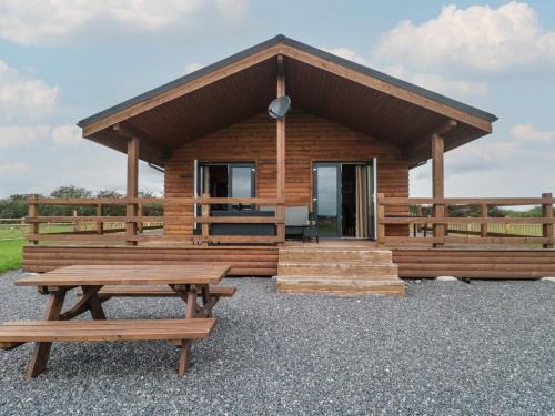 Middlezoy House | The Lodge at Crossroads Farm