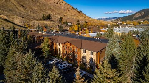 Jackson Hotel | The Lodge at Jackson Hole