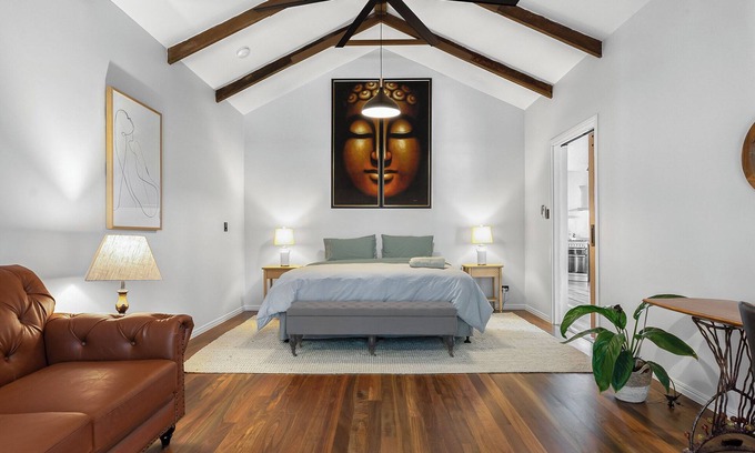 Pinbarren House | The Lodge at Pinbarren with Mountain Views & Pool